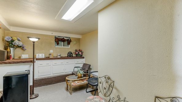 Standalone Commercial Cottage: 2437 Old Eureka Way, Redding, CA 96001